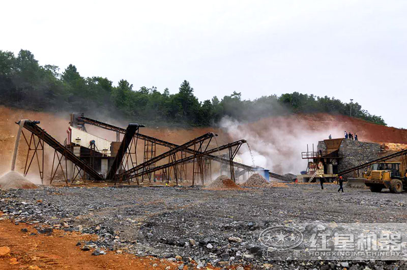 礦石破碎機(jī)多少錢一臺？大型機(jī)器型號